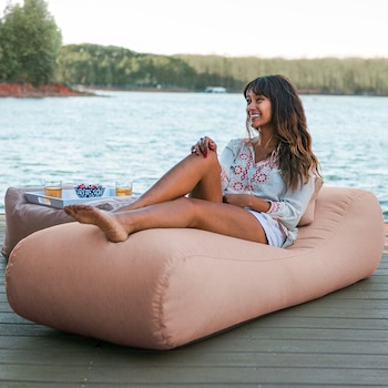 E-comm: Everything you need to turn your outdoor space into a relaxing beach oasis